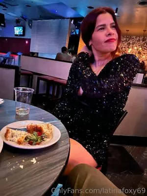 latinafoxy69 / fnaffoxy69 nude photo #0019