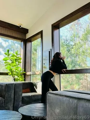 latinafoxy69 / fnaffoxy69 nude photo #0020