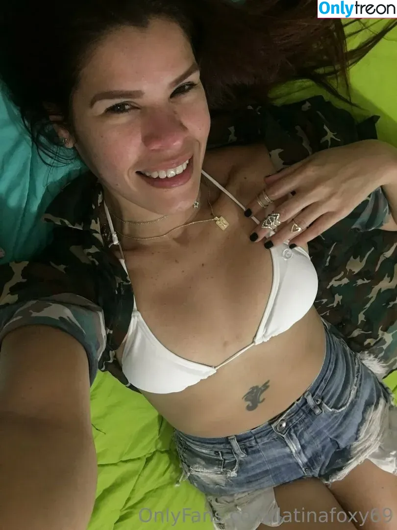 latinafoxy69 nude photo #0064 (fnaffoxy69)