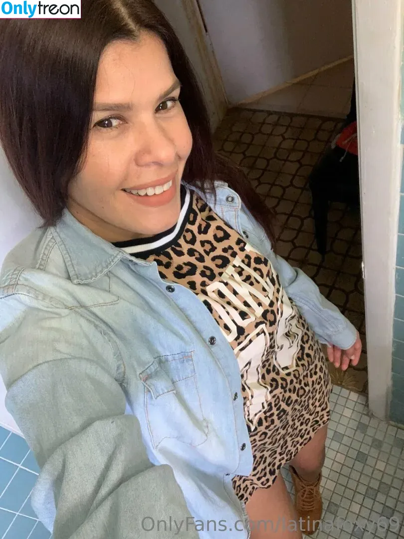 latinafoxy69 nude photo #0066 (fnaffoxy69)