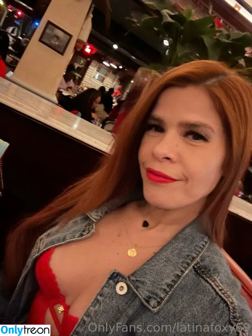 latinafoxy69 nude photo #0089 (fnaffoxy69)