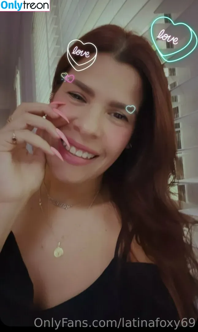 latinafoxy69 nude photo #0091 (fnaffoxy69)