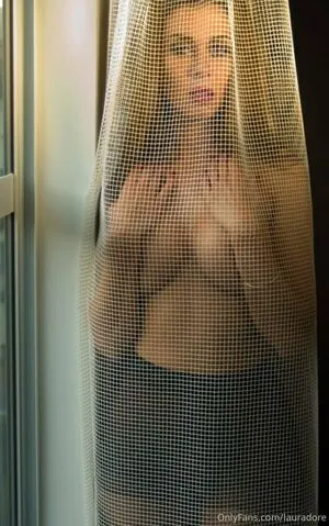Laura Dore / lauradore / misslauradore nude photo #0040