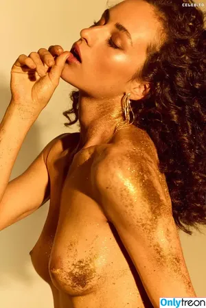Laura Engelmann / laura.engelmann nude photo #0045