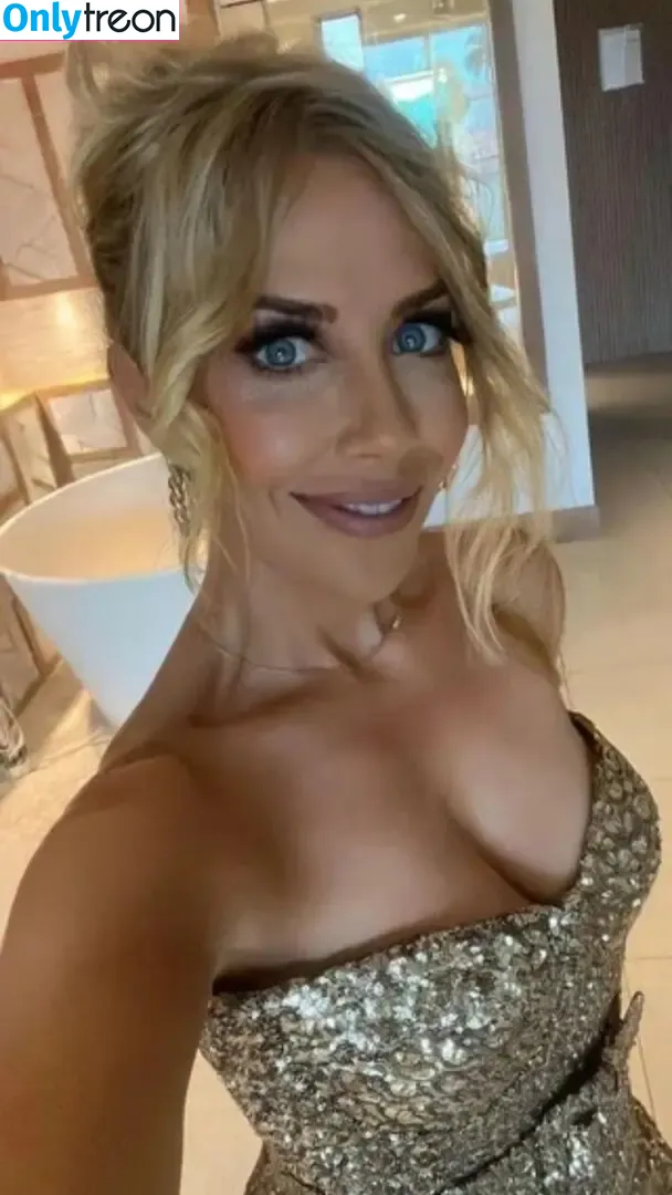 Laura Hamilton nude photo #0208 (laurahamiltontv)