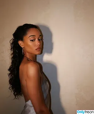Laura Harrier / LauraHarrier nude photo #0337