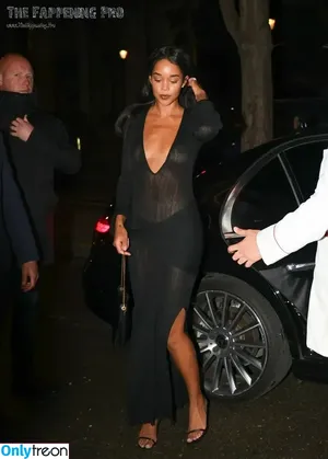 Laura Harrier / LauraHarrier nude photo #0386