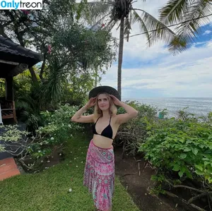 Laura Marano / lauramarano nude photo #0213