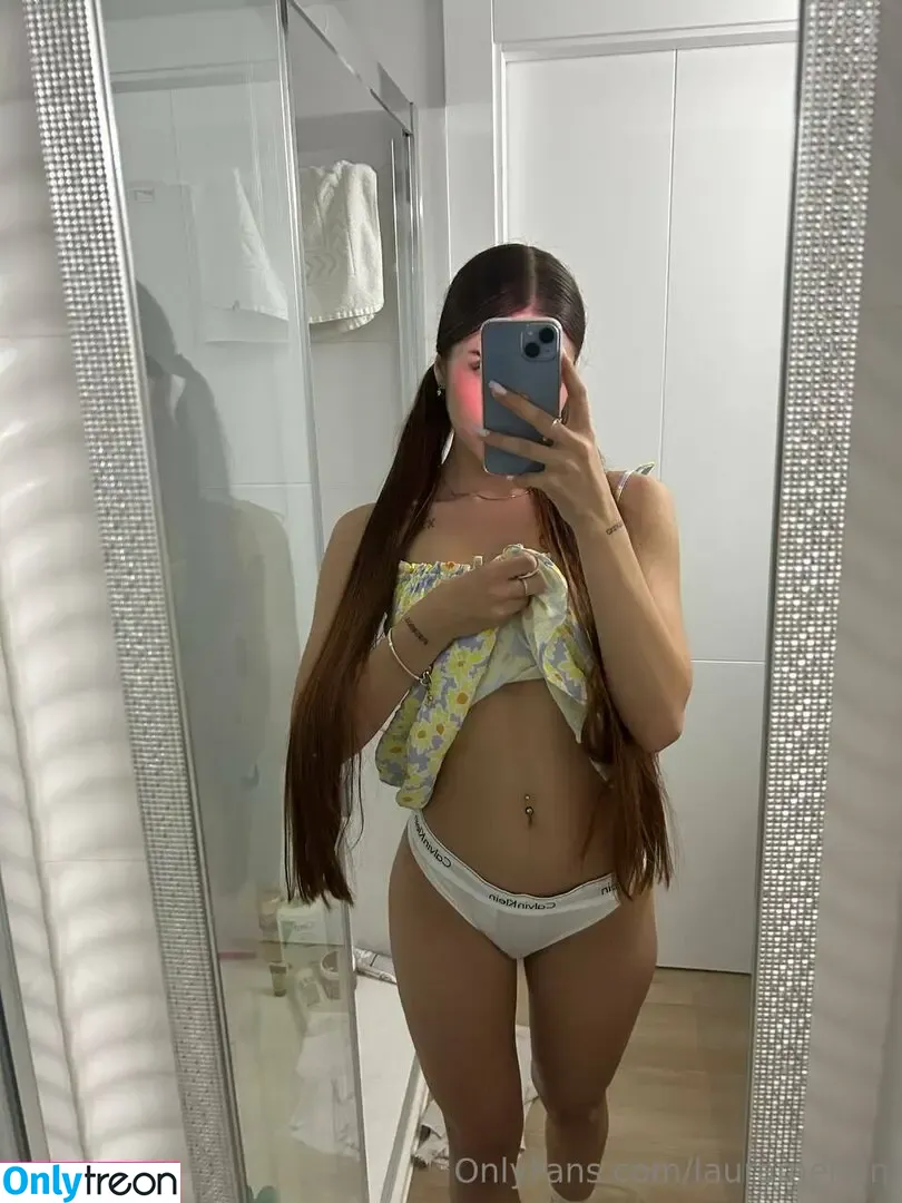 Laura Merlin nude photo #0015 (lauramerliin)