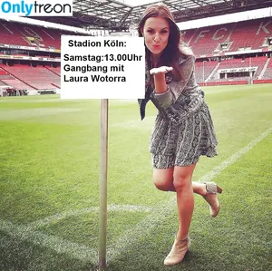 Laura Wontorra / LauraWontorra / laura_wontorra / laurachesnok nude photo #0871