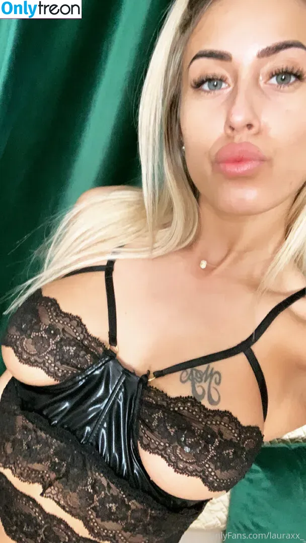 laurabae_ nude photo #0271 (laramonroe_ / laramonroefree)