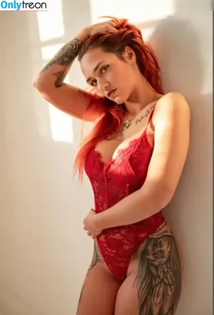 Laurachemie / Fineartrebell nude photo #0230