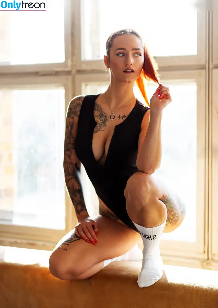 Laurachemie nude photo #0218 (Fineartrebell)