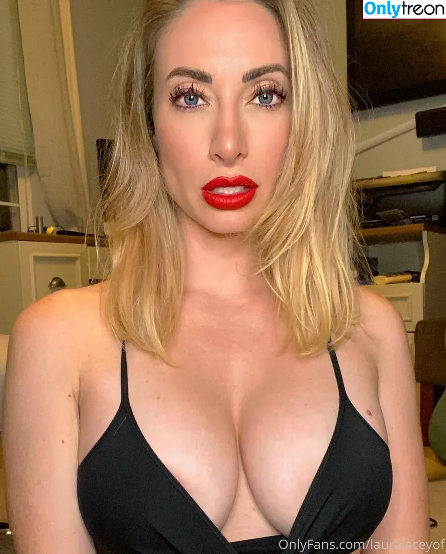 lauralaceyof nude photo #0143 (lauralaceyyy)