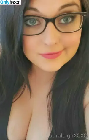 lauraleighxoxo / the.lauraleighxoxo nude photo #0301