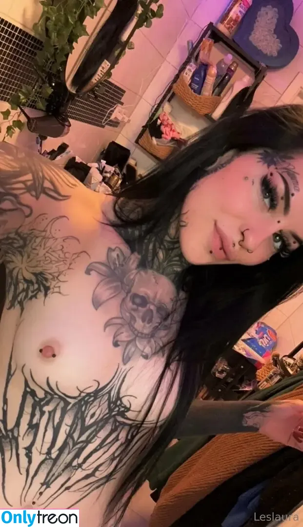 Laurasorooo nude photo #0040 (laurachesnok)