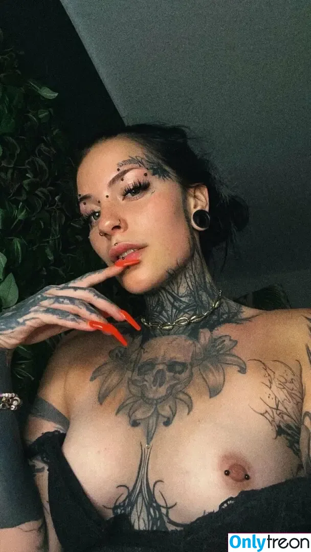 Laurasorooo nude photo #0108 (laurachesnok)