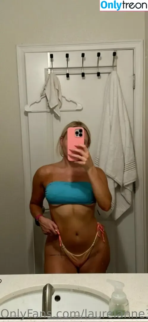 Laurelanne33 nude photo #0043 (Laurelanne / laurelanne.la)