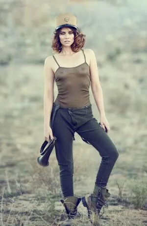 Lauren Cohan / laurencohan / lcohanupdates nude photo #0211