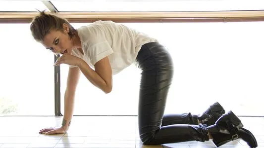 Lauren Cohan / laurencohan / lcohanupdates nude photo #0310