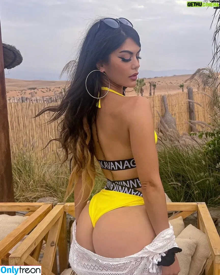 Lauren Cruz nude photo #0026 (lauren.cruz)