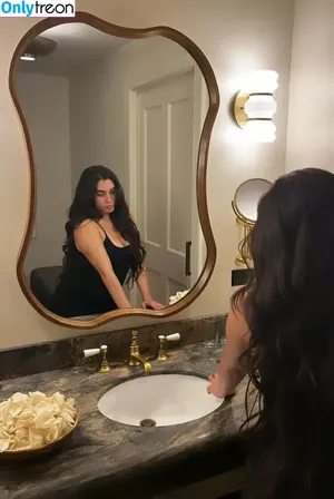 Lauren Jauregui / laurenjauregui nude photo #0097