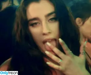 Lauren Jauregui / laurenjauregui nude photo #0209