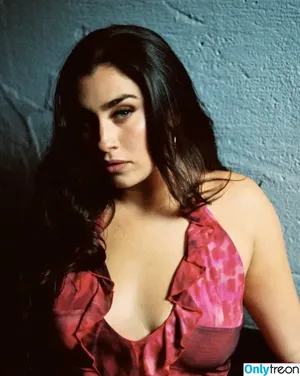 Lauren Jauregui / laurenjauregui nude photo #0221