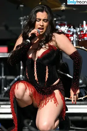 Lauren Jauregui / laurenjauregui nude photo #0227
