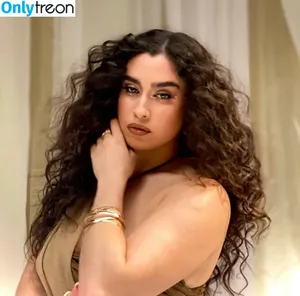 Lauren Jauregui / laurenjauregui nude photo #0240