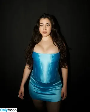 Lauren Jauregui / laurenjauregui nude photo #0367