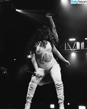 Lauren Jauregui / laurenjauregui nude photo #0377