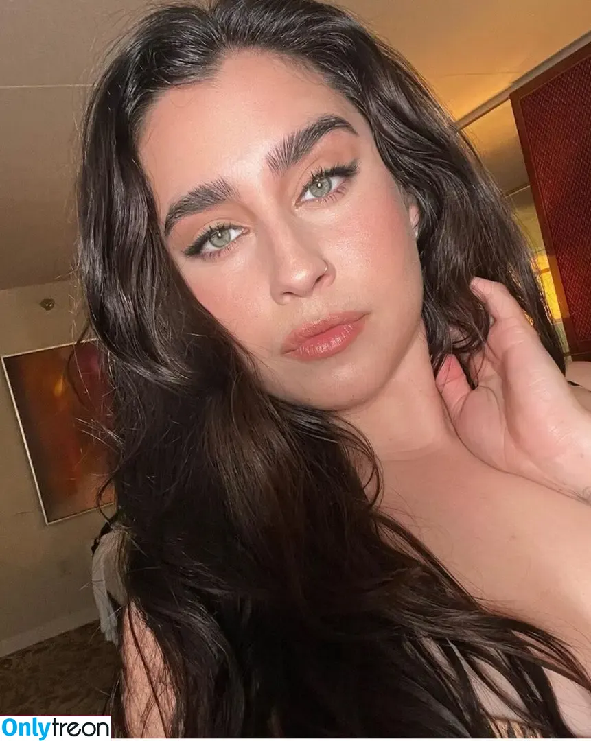 Lauren Jauregui nude photo #0028 (laurenjauregui)