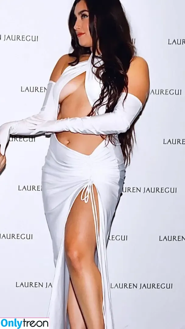 Lauren Jauregui nude photo #0092 (laurenjauregui)