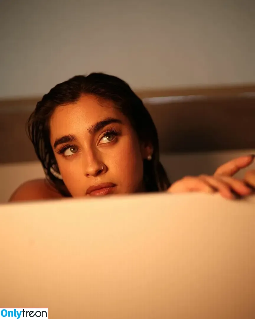 Lauren Jauregui nude photo #0170 (laurenjauregui)