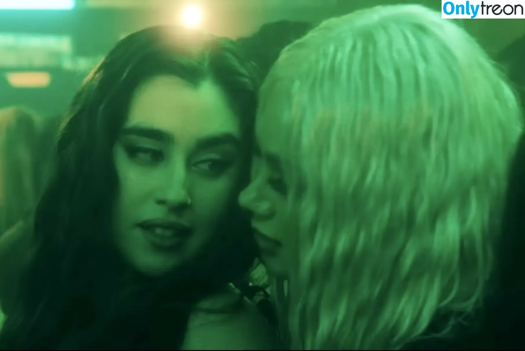 Lauren Jauregui nude photo #0197 (laurenjauregui)