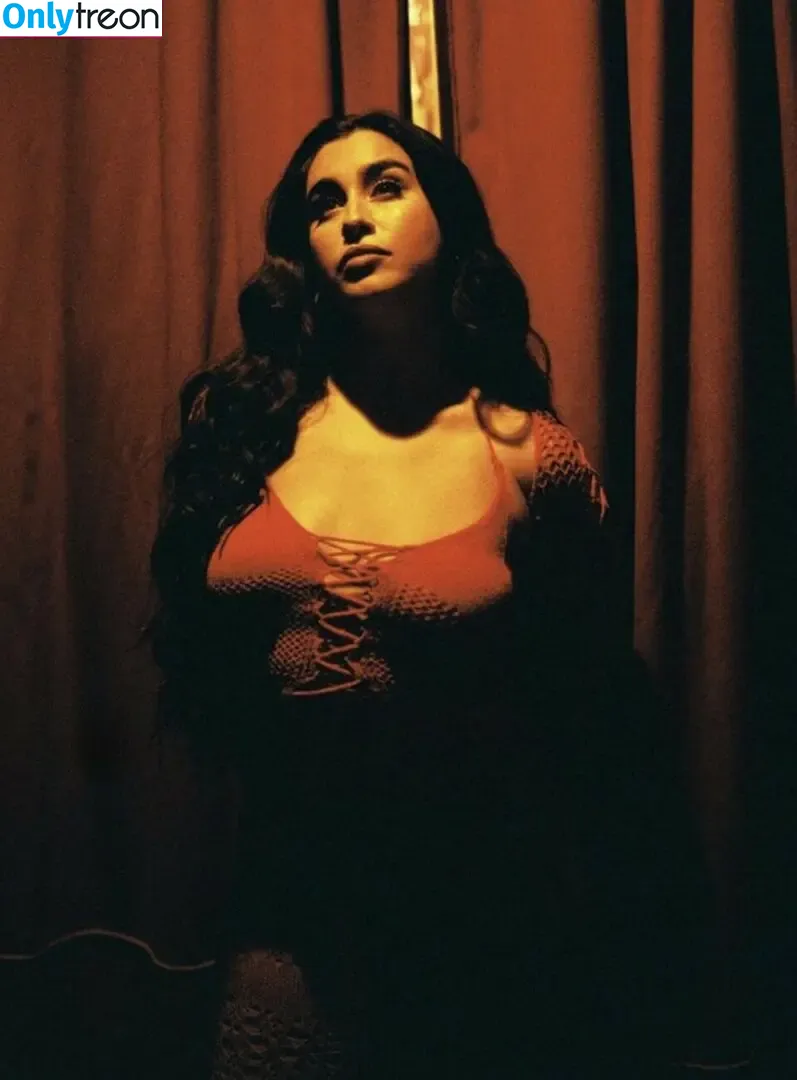 Lauren Jauregui nude photo #0219 (laurenjauregui)