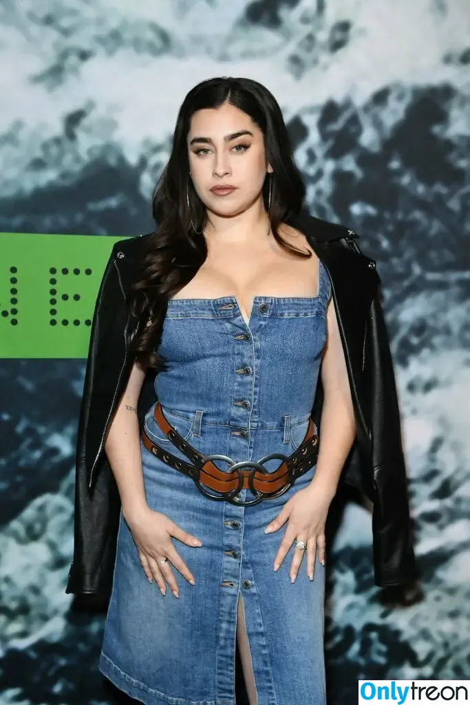 Lauren Jauregui nude photo #0249 (laurenjauregui)