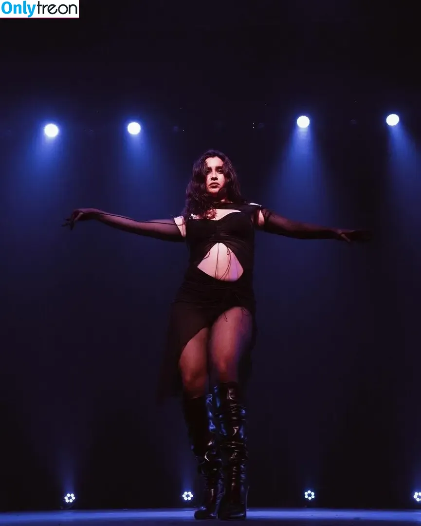 Lauren Jauregui nude photo #0278 (laurenjauregui)