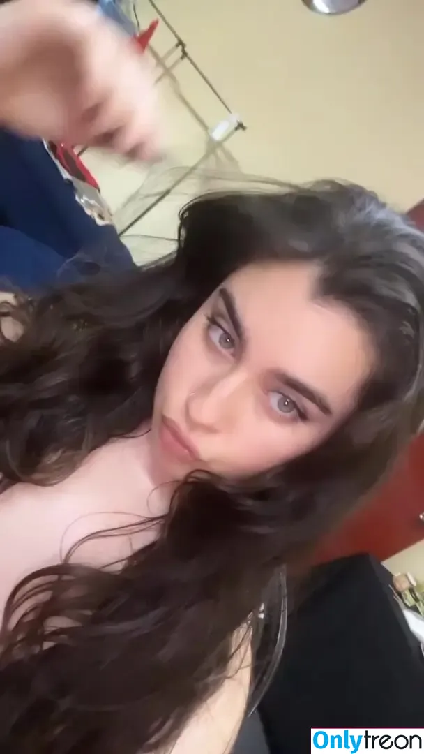 Lauren Jauregui nude photo #0306 (laurenjauregui)