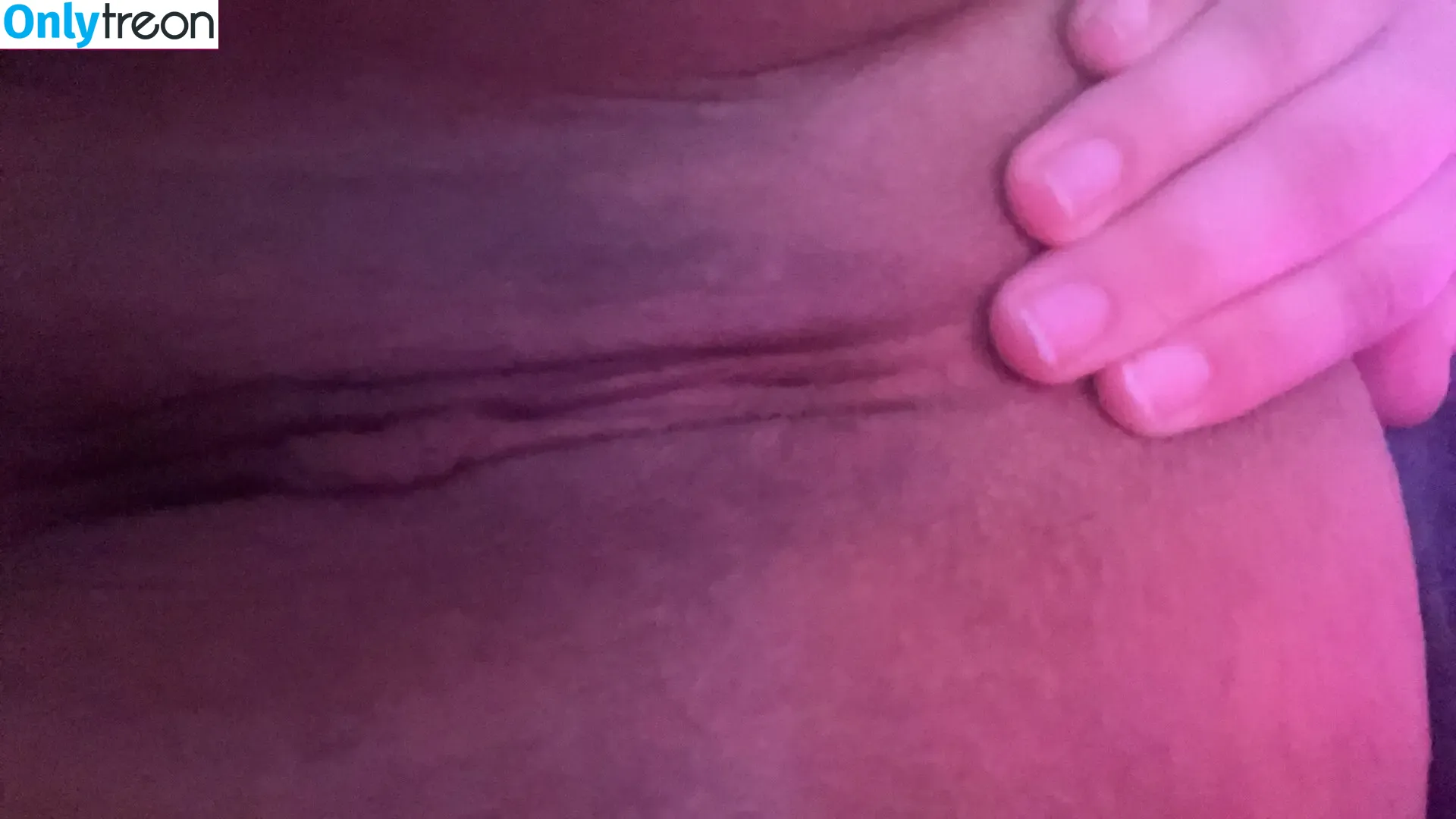 Lauren Kaminer nude photo #0001 (lolokam_)