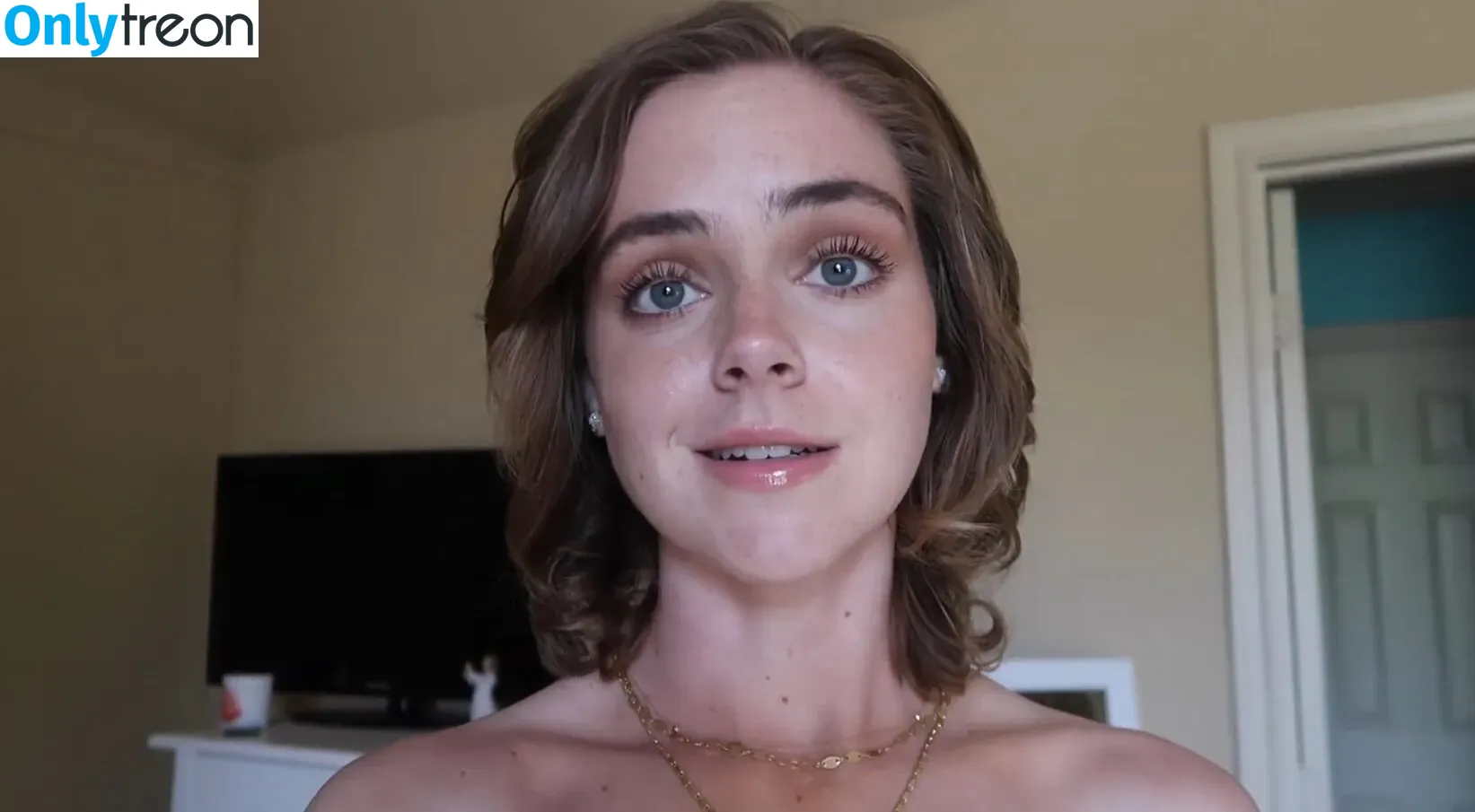 Lauren Mae nude photo #0002 (lauren-mae / liveitlikelauren)