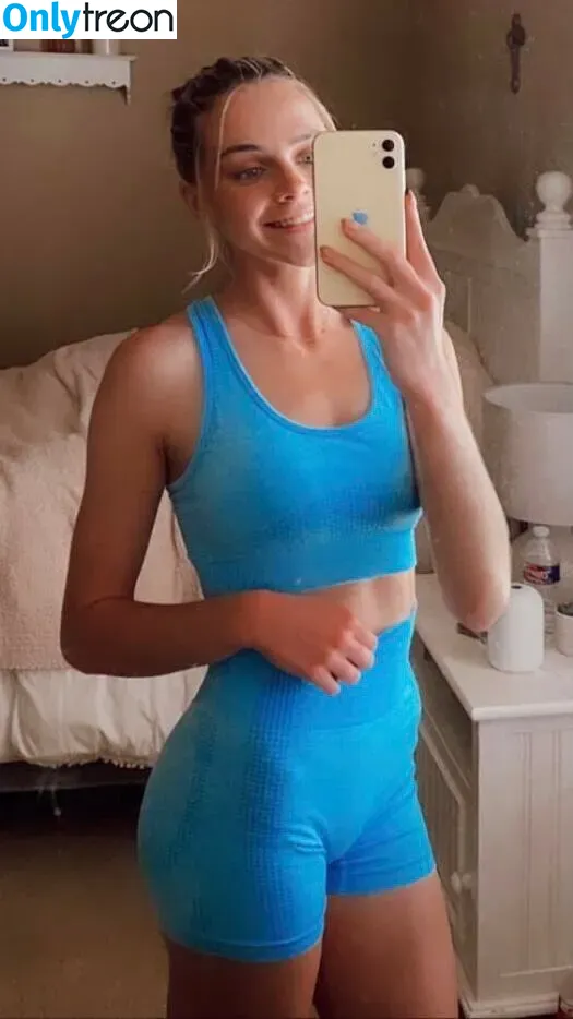 Lauren Mae nude photo #0011 (lauren-mae / liveitlikelauren)