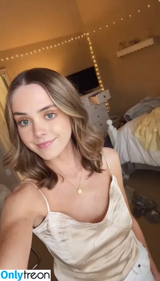 Lauren Mae nude photo #0012 (lauren-mae / liveitlikelauren)