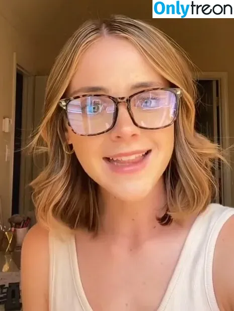 Lauren Mae nude photo #0020 (lauren-mae / liveitlikelauren)