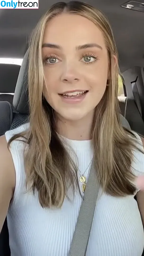 Lauren Mae nude photo #0044 (lauren-mae / liveitlikelauren)