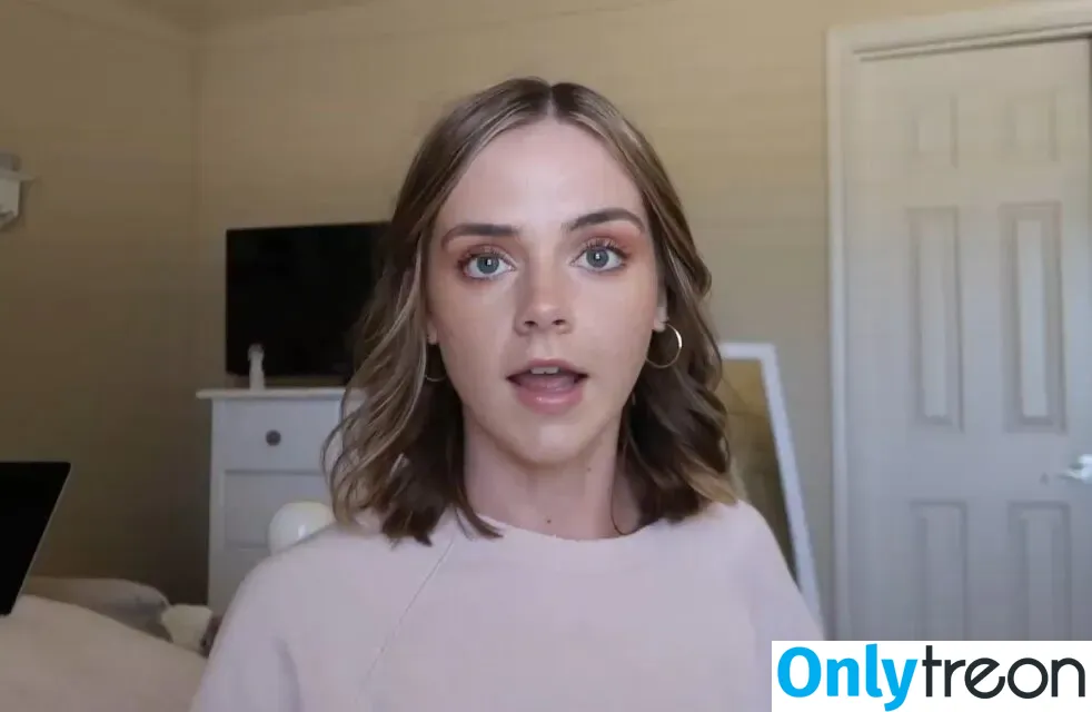 Lauren Mae nude photo #0090 (lauren-mae / liveitlikelauren)