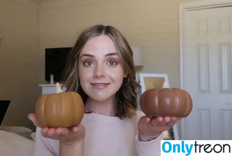 Lauren Mae nude photo #0091 (lauren-mae / liveitlikelauren)