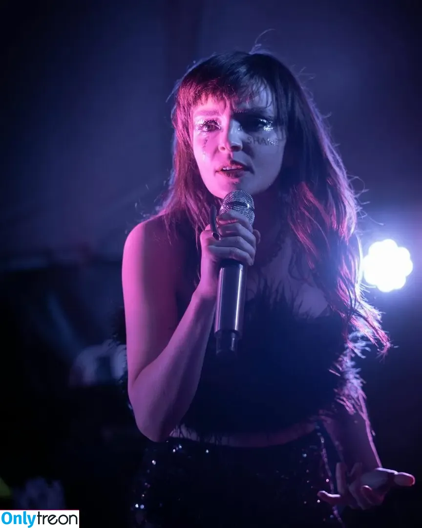 Lauren Mayberry nude photo #0553 (laurenevemayberry)