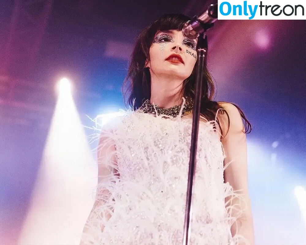 Lauren Mayberry nude photo #0779 (laurenevemayberry)